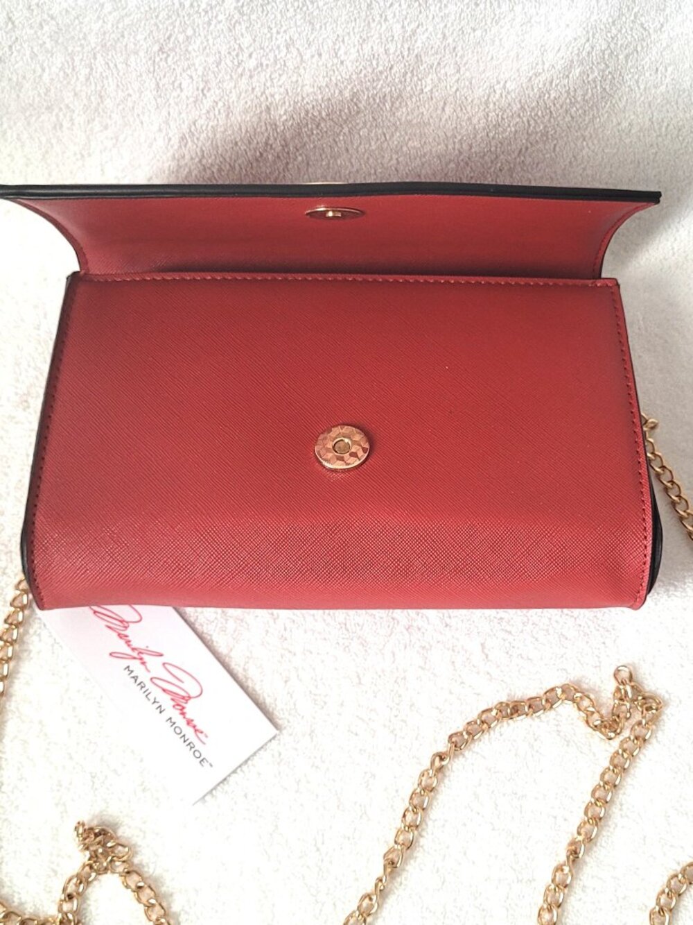 Marilyn Monroe Lipstick Red Clutch Purse - Picture 4 of 4